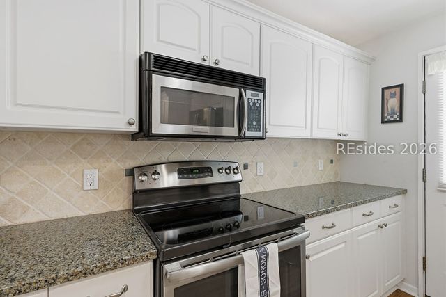 45 Queens Folly Rd Apt 779, Hilton Head Island, SC 29928