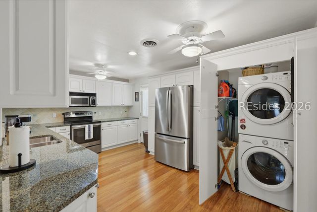 45 Queens Folly Rd Apt 779, Hilton Head Island, SC 29928