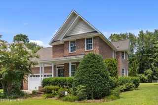 2306 Crooked Creek Road, Greenville, NC 27858