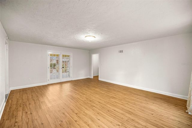 1226 SE 9TH AVENUE, Ocala, FL 34471