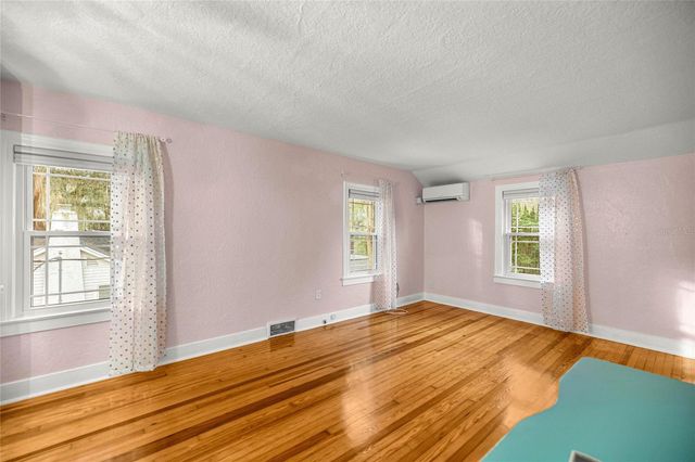 1226 SE 9TH AVENUE, Ocala, FL 34471