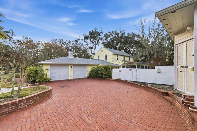 1226 SE 9TH AVENUE, Ocala, FL 34471