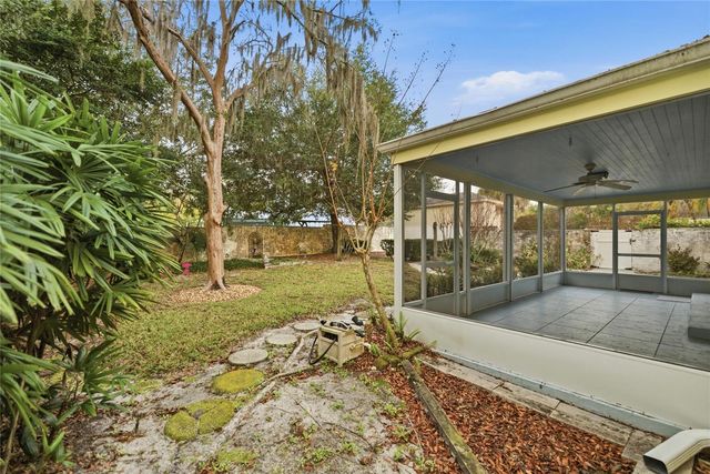 1226 SE 9TH AVENUE, Ocala, FL 34471