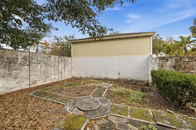 1226 SE 9TH AVENUE, Ocala, FL 34471