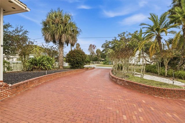 1226 SE 9TH AVENUE, Ocala, FL 34471