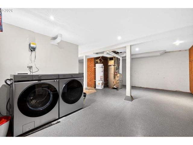 11375 Ne EVERETT St, Portland, OR 97220