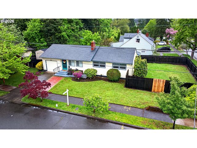 11375 Ne EVERETT St, Portland, OR 97220