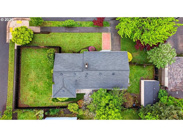 11375 Ne EVERETT St, Portland, OR 97220