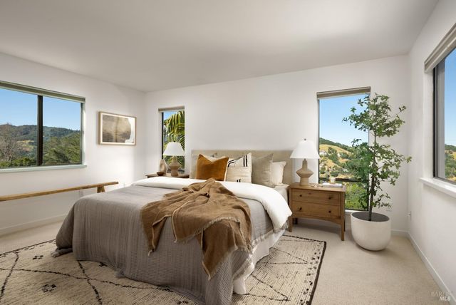 200 Stuyvesant Dr, San Anselmo, CA 94960