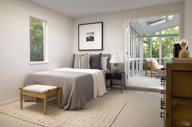 200 Stuyvesant Dr, San Anselmo, CA 94960