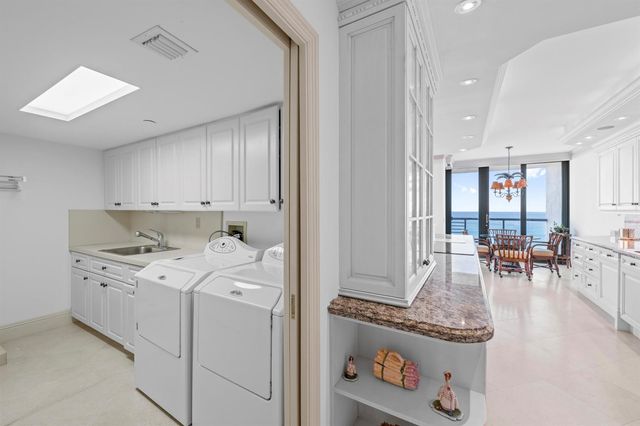 2727 S Ocean Boulevard 1502, Highland Beach, FL 33487