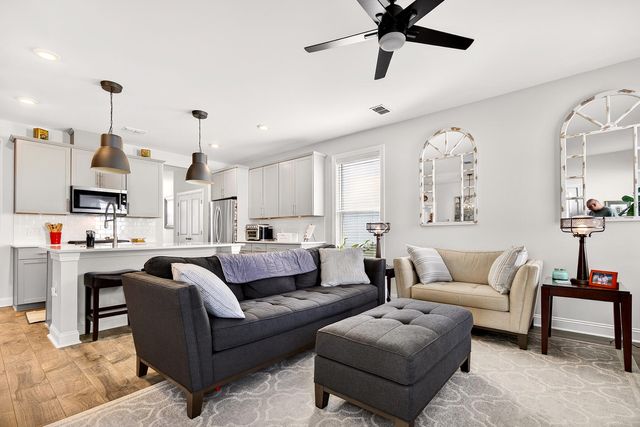 250 Rowans Creek Drive, Charleston, SC 29492