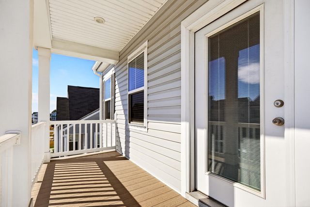 250 Rowans Creek Drive, Charleston, SC 29492