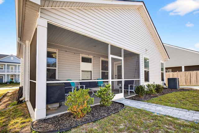 250 Rowans Creek Drive, Charleston, SC 29492