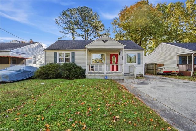 16 Stevens PL, Portsmouth, VA 23702