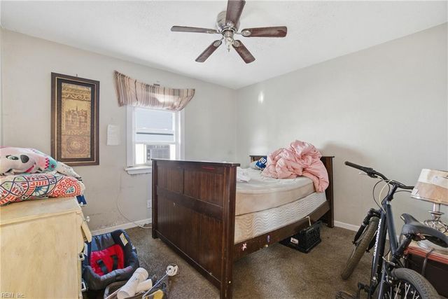 16 Stevens PL, Portsmouth, VA 23702