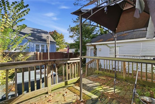 16 Stevens PL, Portsmouth, VA 23702