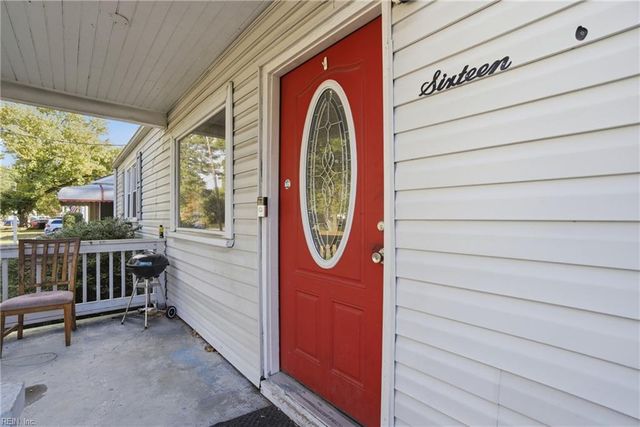 16 Stevens PL, Portsmouth, VA 23702