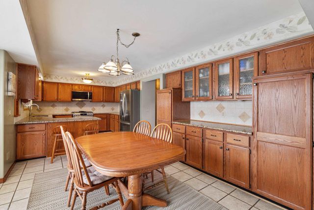 8621 Woodsman Drive, Washington, MI 48094