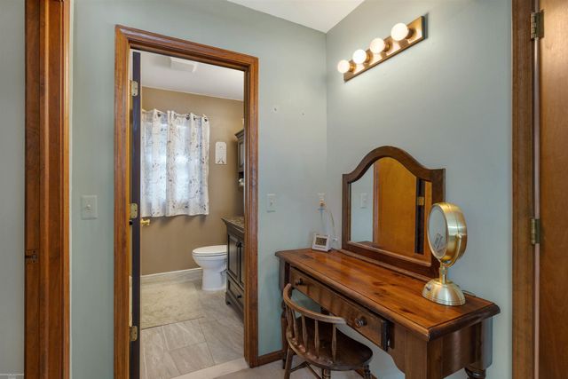 8621 Woodsman Drive, Washington, MI 48094