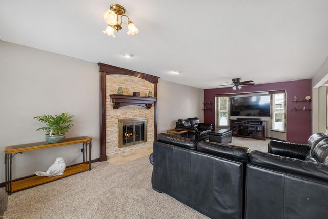 8621 Woodsman Drive, Washington, MI 48094