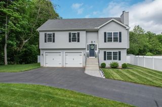105 Hidden Pines Circle, Meriden, CT 06451