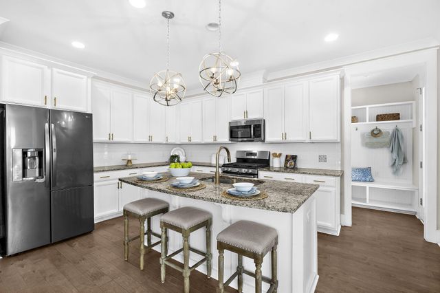 232 Summers Drive, Summerville, SC 29485