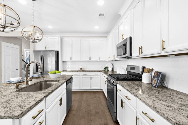 232 Summers Drive, Summerville, SC 29485