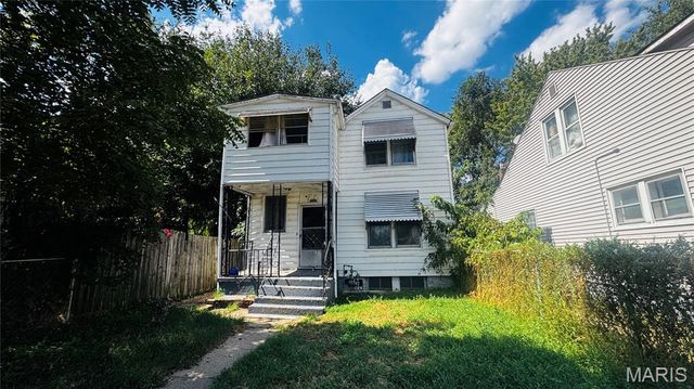 7127 Virginia Avenue, St Louis, MO 63111