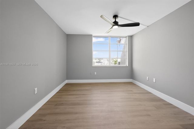 9420 Tangerine Pl 407, Davie, FL 33324