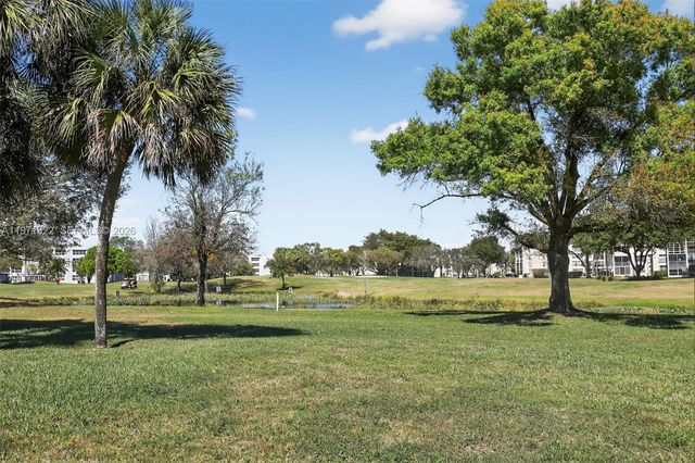 9420 Tangerine Pl 407, Davie, FL 33324