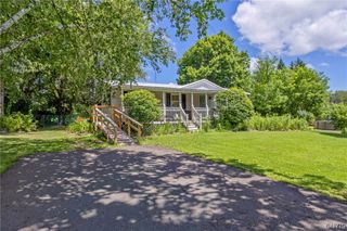 3385 Armstrong Road, Camillus, NY 13164