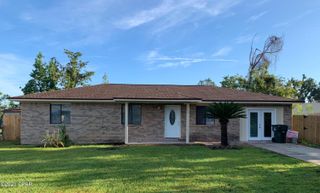 202 Acme Lane, Lynn Haven, FL 32444