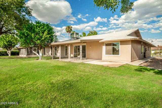 18442 N 104TH Avenue, Sun City, AZ 85373