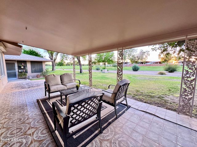 18442 N 104TH Avenue, Sun City, AZ 85373