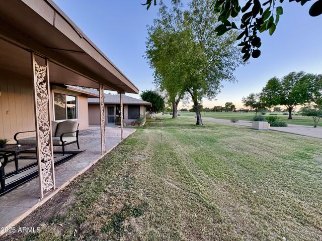 18442 N 104TH Avenue, Sun City, AZ 85373