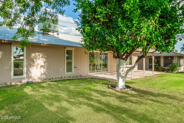 18442 N 104TH Avenue, Sun City, AZ 85373