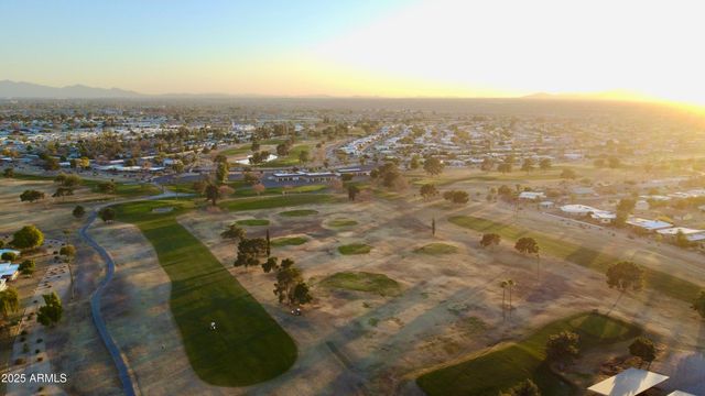 18442 N 104TH Avenue, Sun City, AZ 85373