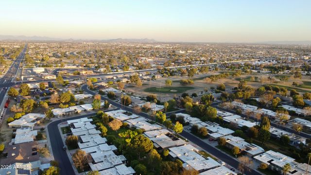 18442 N 104TH Avenue, Sun City, AZ 85373