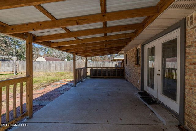 1000 Abbott Street, Picayune, MS 39466