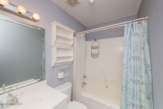 1000 Abbott Street, Picayune, MS 39466