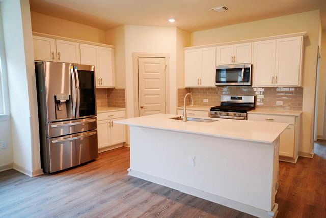 10601 Gonzales Ranger PASS, Austin, TX 78754