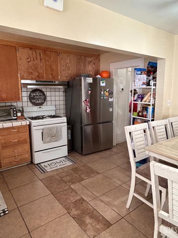 1014 30th Street, Bakersfield, CA 93301