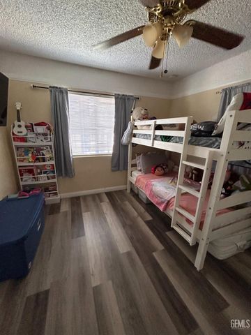 1014 30th Street, Bakersfield, CA 93301