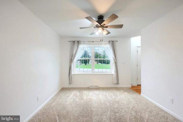 3241 WALKER AVE, Dover, PA 17315