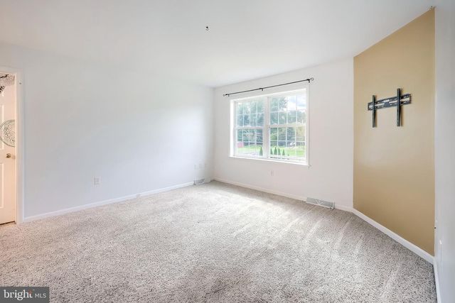 3241 WALKER AVE, Dover, PA 17315
