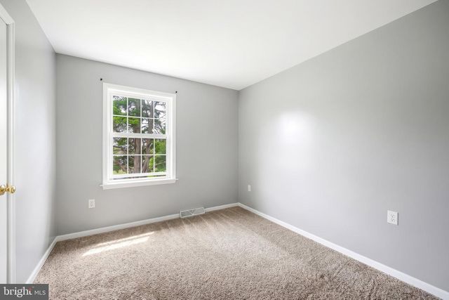 3241 WALKER AVE, Dover, PA 17315