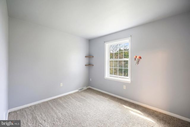 3241 WALKER AVE, Dover, PA 17315