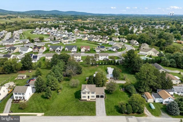 3241 WALKER AVE, Dover, PA 17315