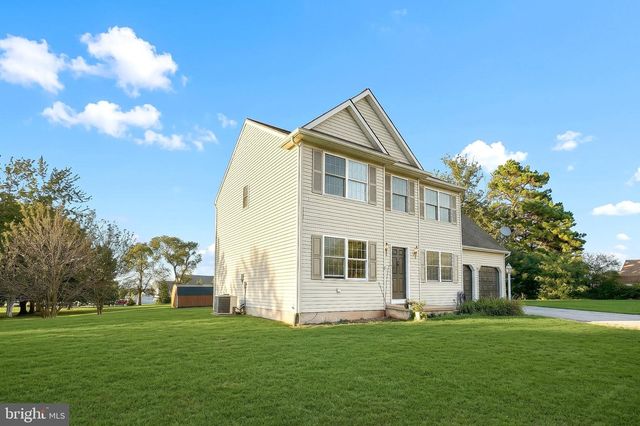 3241 WALKER AVE, Dover, PA 17315